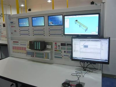 走過路過,不容錯過,讀省重點專業(yè),做新電氣人!